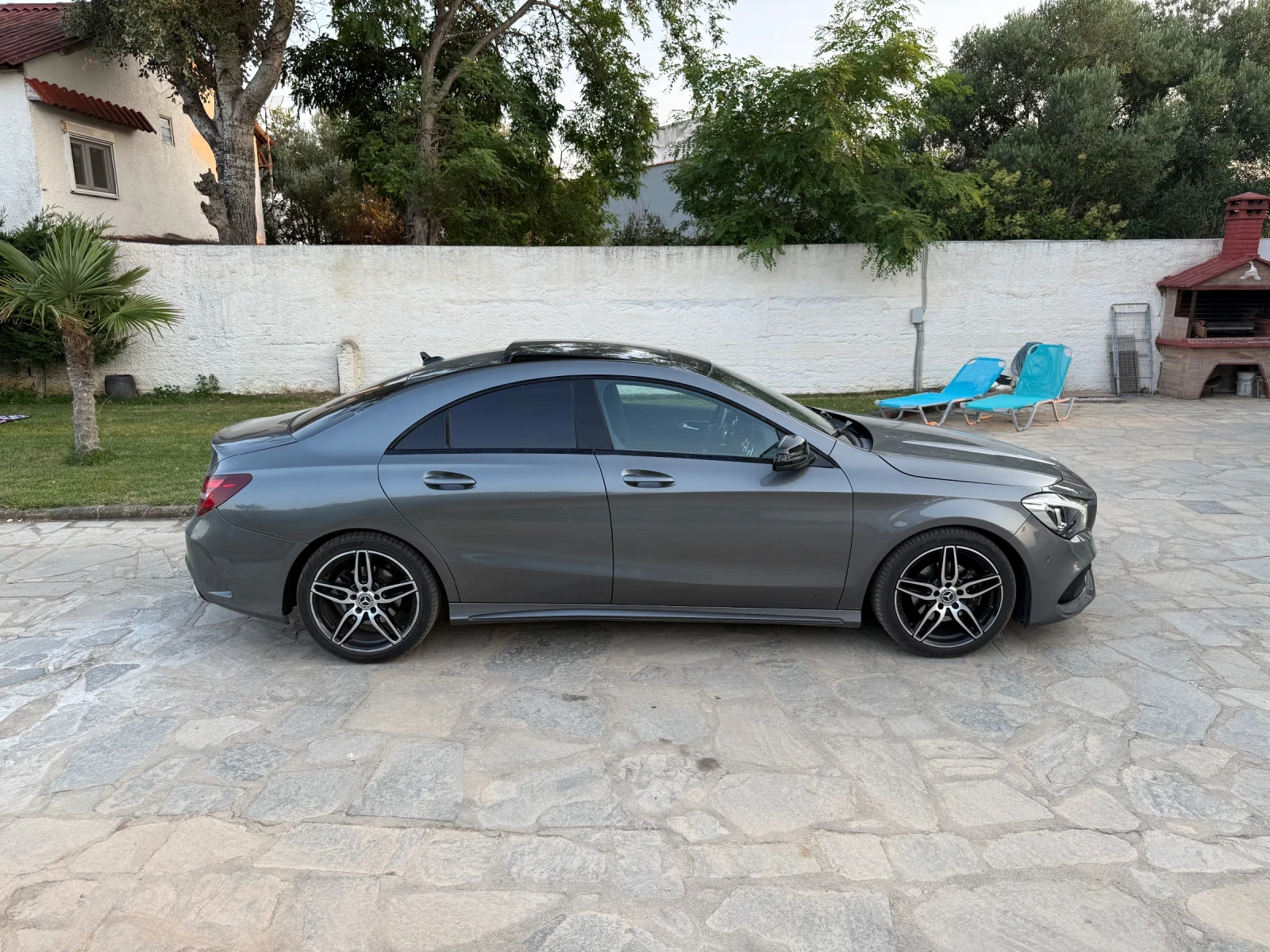 Mercedes-Benz CLA 180 AMG - изображение 3