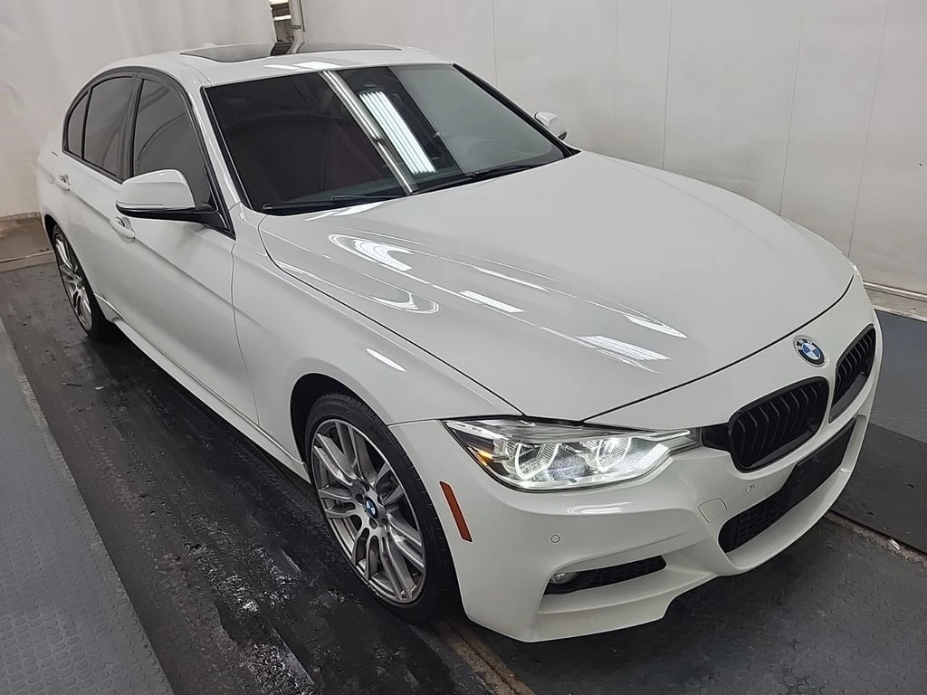 BMW 330 * 330I XDRIVE * CARFAX * ЦЕНА ДО БГ - изображение 2