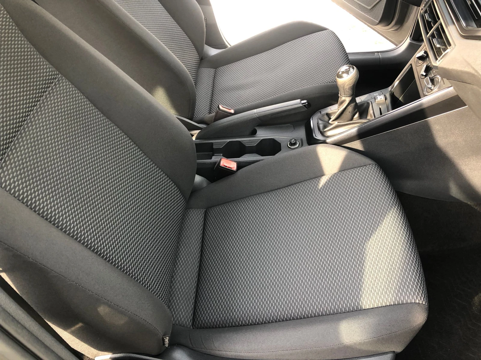 VW Polo 1, 0, снимка 8 - Автомобили и джипове - 53984995