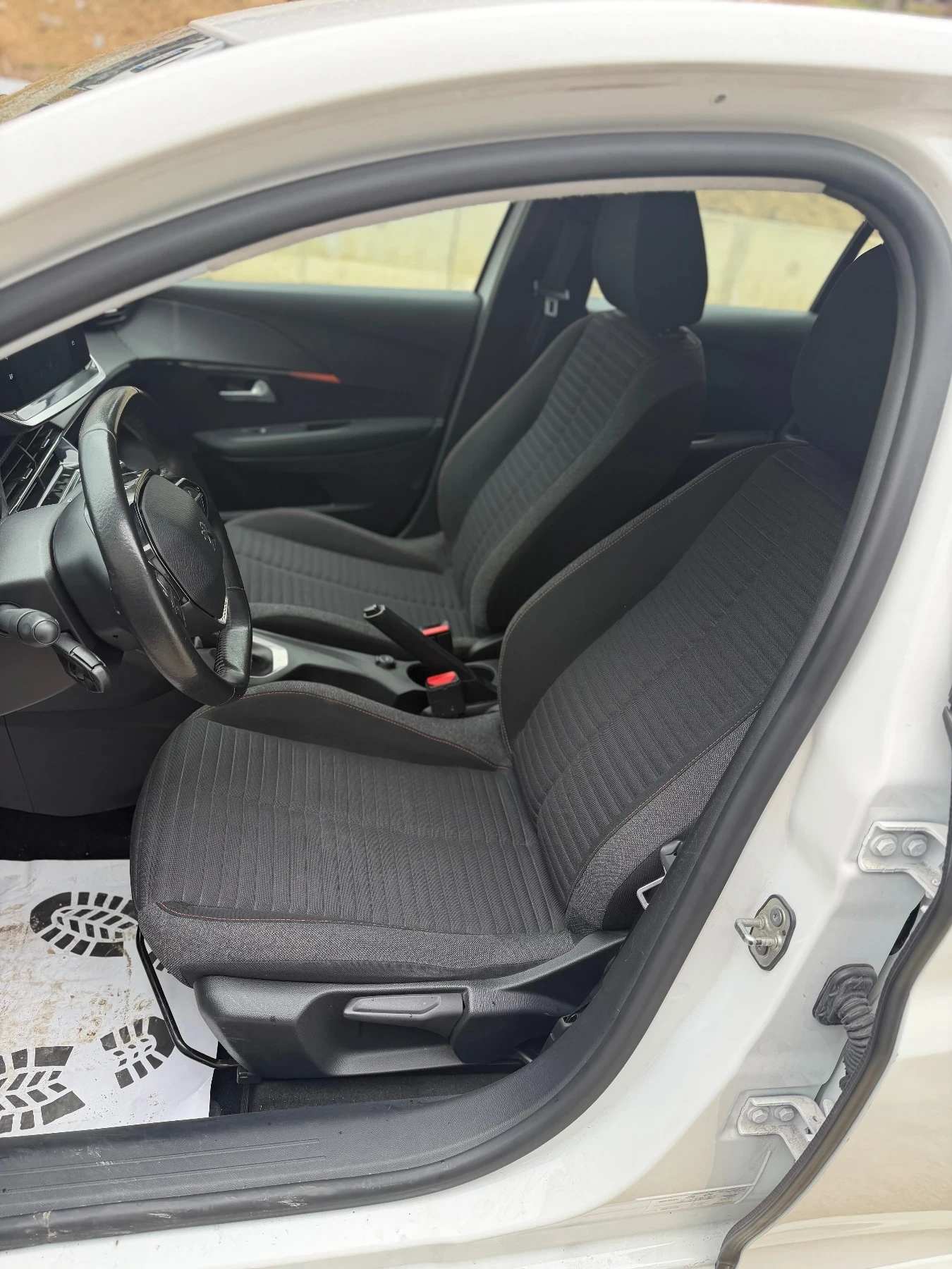 Peugeot 208 1.5BHDI EURO6 | Mobile.bg � ����������� 7