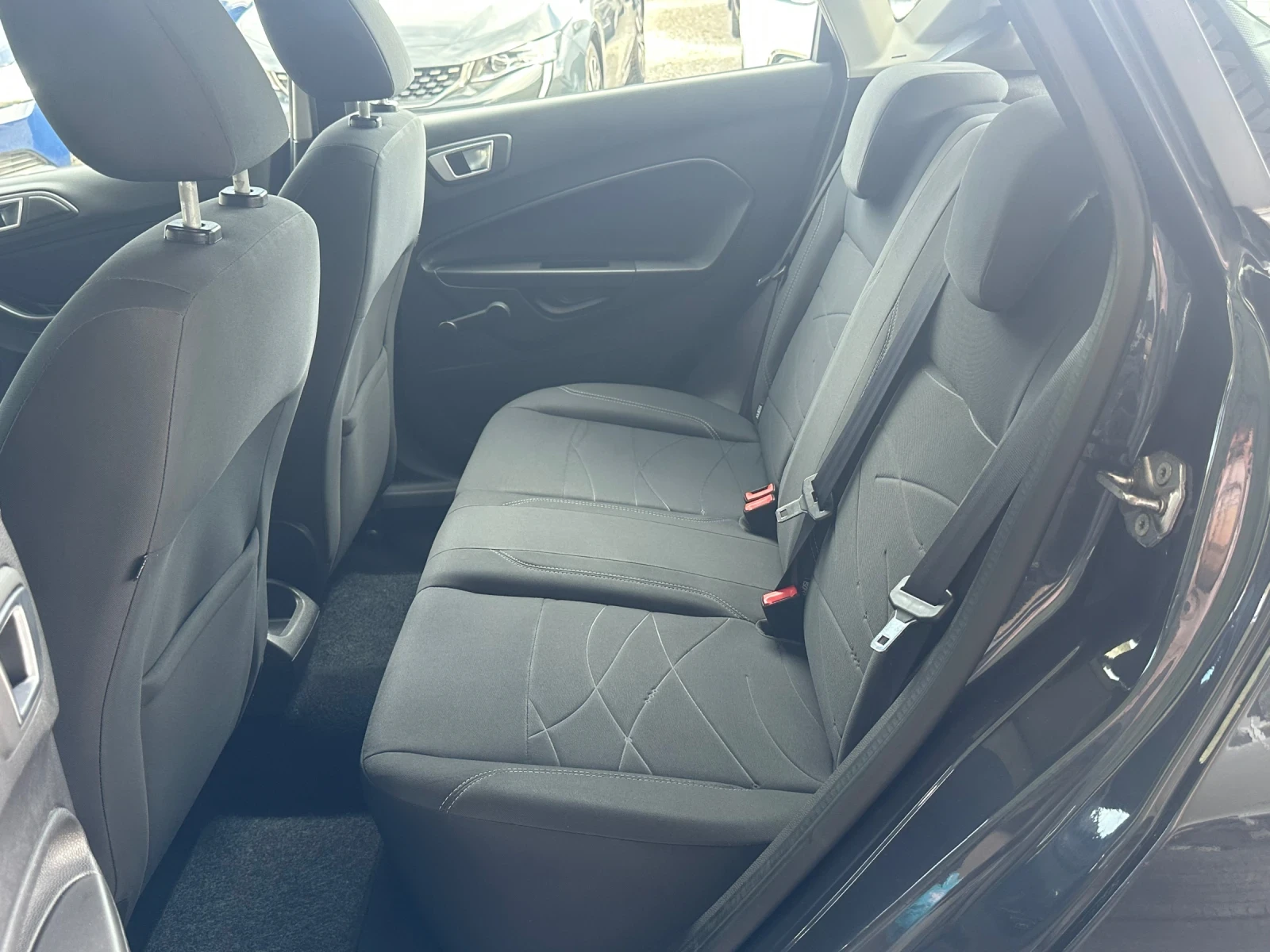 Ford Fiesta 1.5TDCI-TITANIUM-75к.с-КЛИМАТИК, снимка 13 - Автомобили и джипове - 54137080