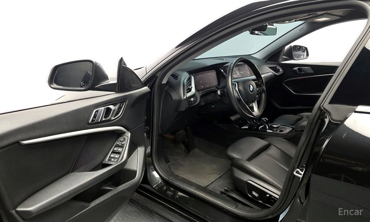 BMW 2 Gran Coupe 220* ADVANTAGE* КОЖА* ПОДГРЕВ* , снимка 6 - Автомобили и джипове - 54549032