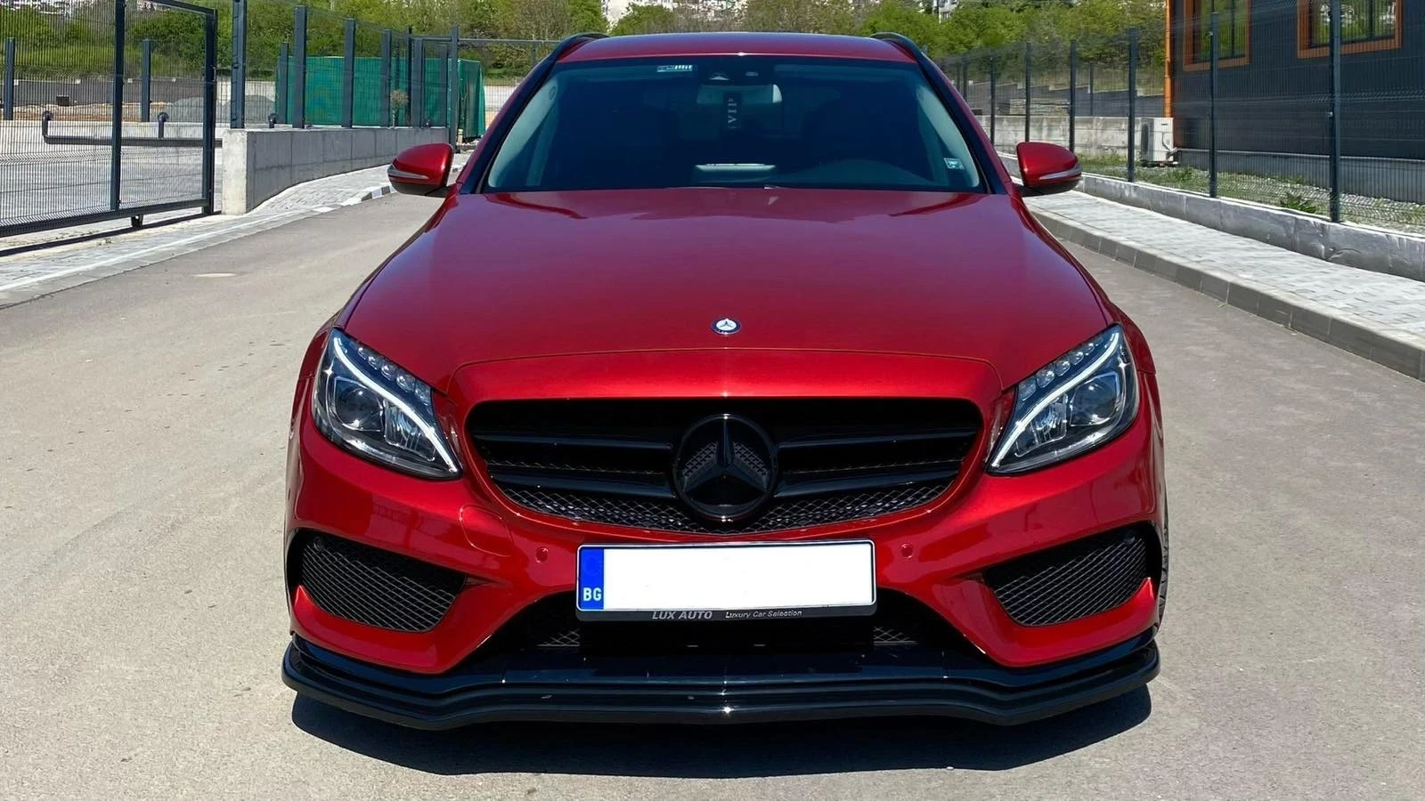 Mercedes-Benz C 220, снимка 2 - Автомобили и джипове - 54705044