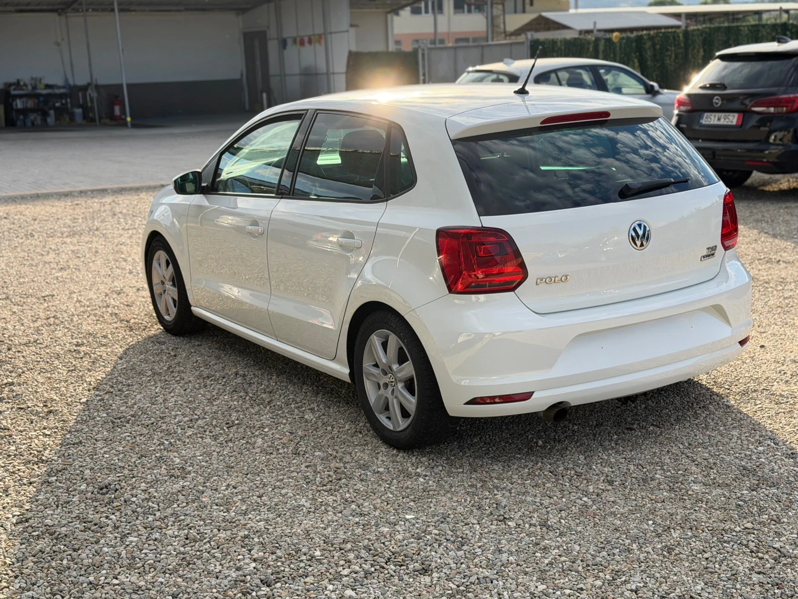 VW Polo 1.2tsi/90hp/NAVI/EVRO6/, снимка 4 - Автомобили и джипове - 54983325