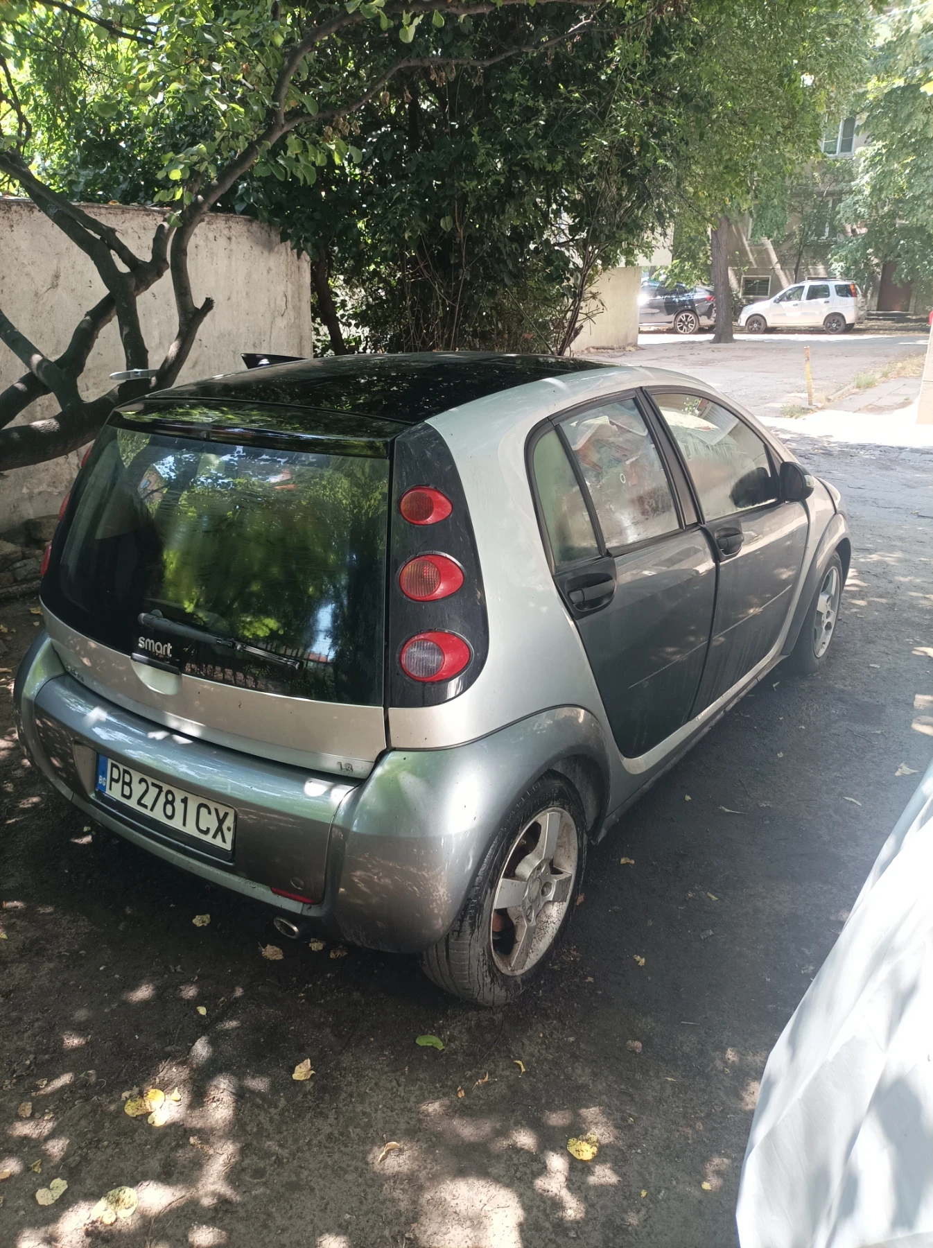 Smart Forfour 1.3 100hp, снимка 2 - Автомобили и джипове - 55171919