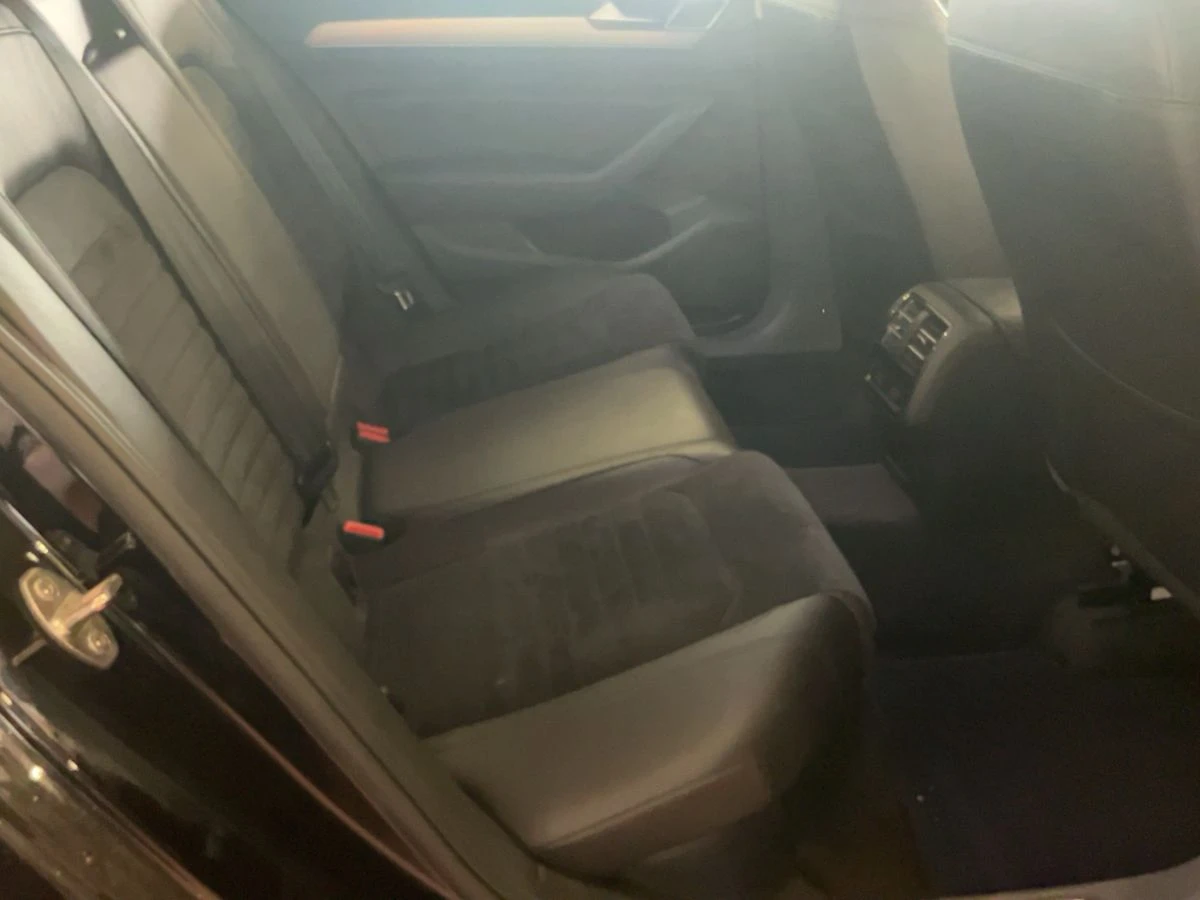 VW Passat 2.0TDI/HIGH LINE/DIGITAL  ОЧАКВАН ВНОС!!, снимка 7 - Автомобили и джипове - 55617622