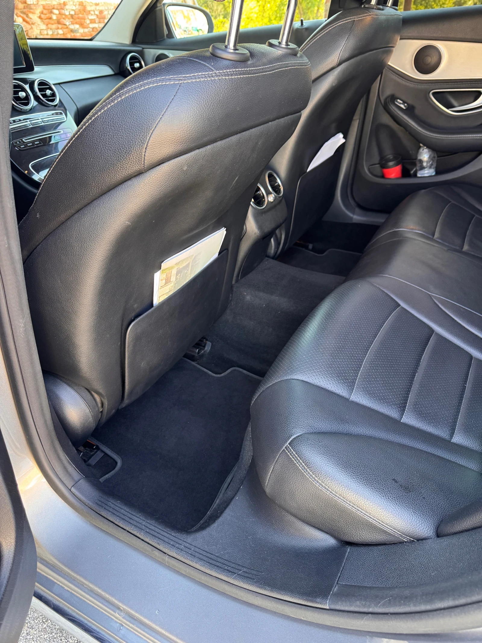 Mercedes-Benz C 300, снимка 11 - Автомобили и джипове - 55692056