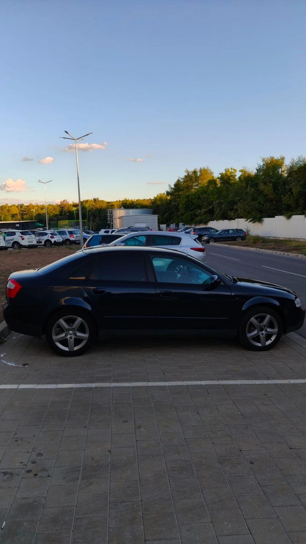Audi A4 1.9 ТДИ, снимка 7 - Автомобили и джипове - 56632887