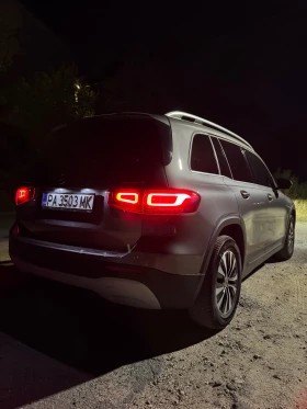 Mercedes-Benz GLB 200d, 4Matic, Масаж, Амбиент, Камера, снимка 15