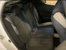 Toyota C-HR GR Sport 2.0Hybrid* 1 Собственик* ПЕРФЕКТЕН* , снимка 11