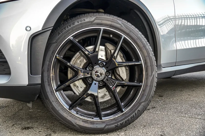 Mercedes-Benz GLC 300 COUPE, AMG, DISTRONIC, BURMESTER, 360* , PANORAM, снимка 2 - Автомобили и джипове - 52911159