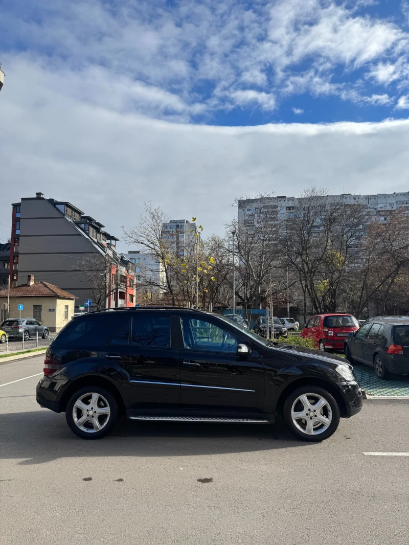 Mercedes-Benz ML 320 CDI 4Matic, снимка 4 - Автомобили и джипове - 52616205