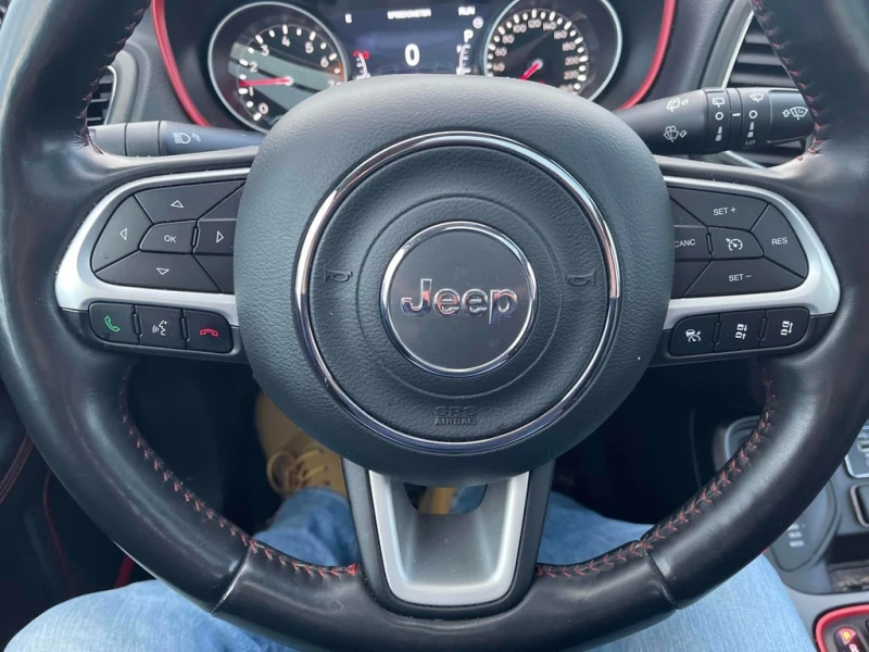 Jeep Compass * Trailhawk * CARFAX * БЕЗ ПЪРВОНАЧАЛНА ВНОСКА, снимка 16 - Автомобили и джипове - 53215214