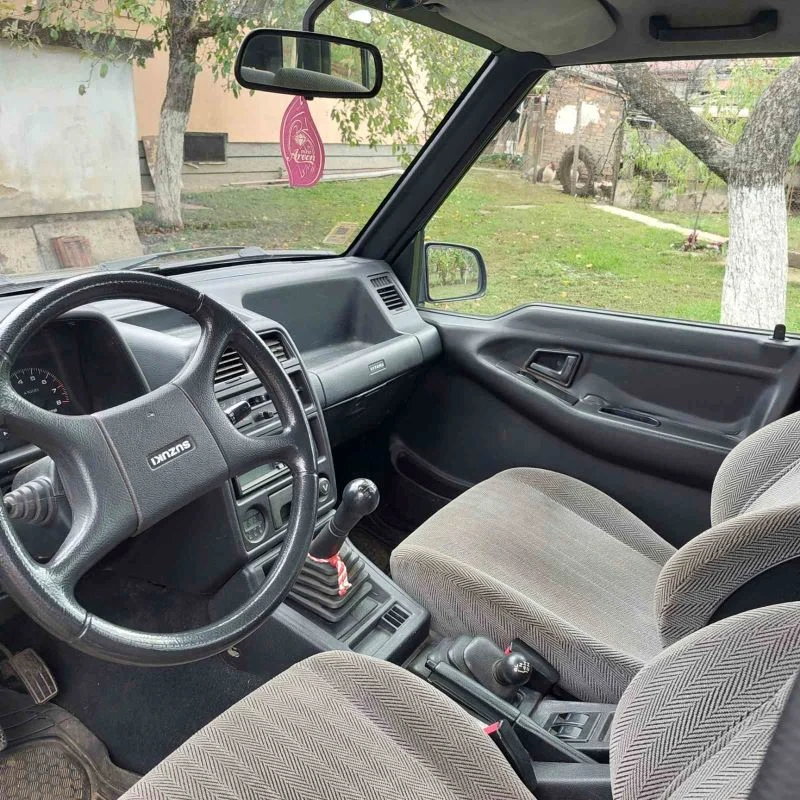 Suzuki Vitara  - изображение 2
