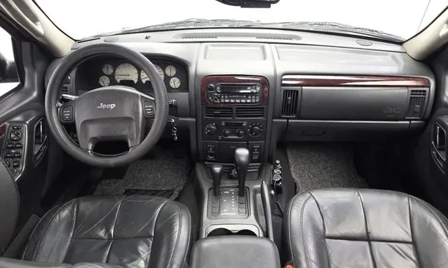 Jeep Grand cherokee WJ 4.7 Limited, снимка 8 - Автомобили и джипове - 55398107