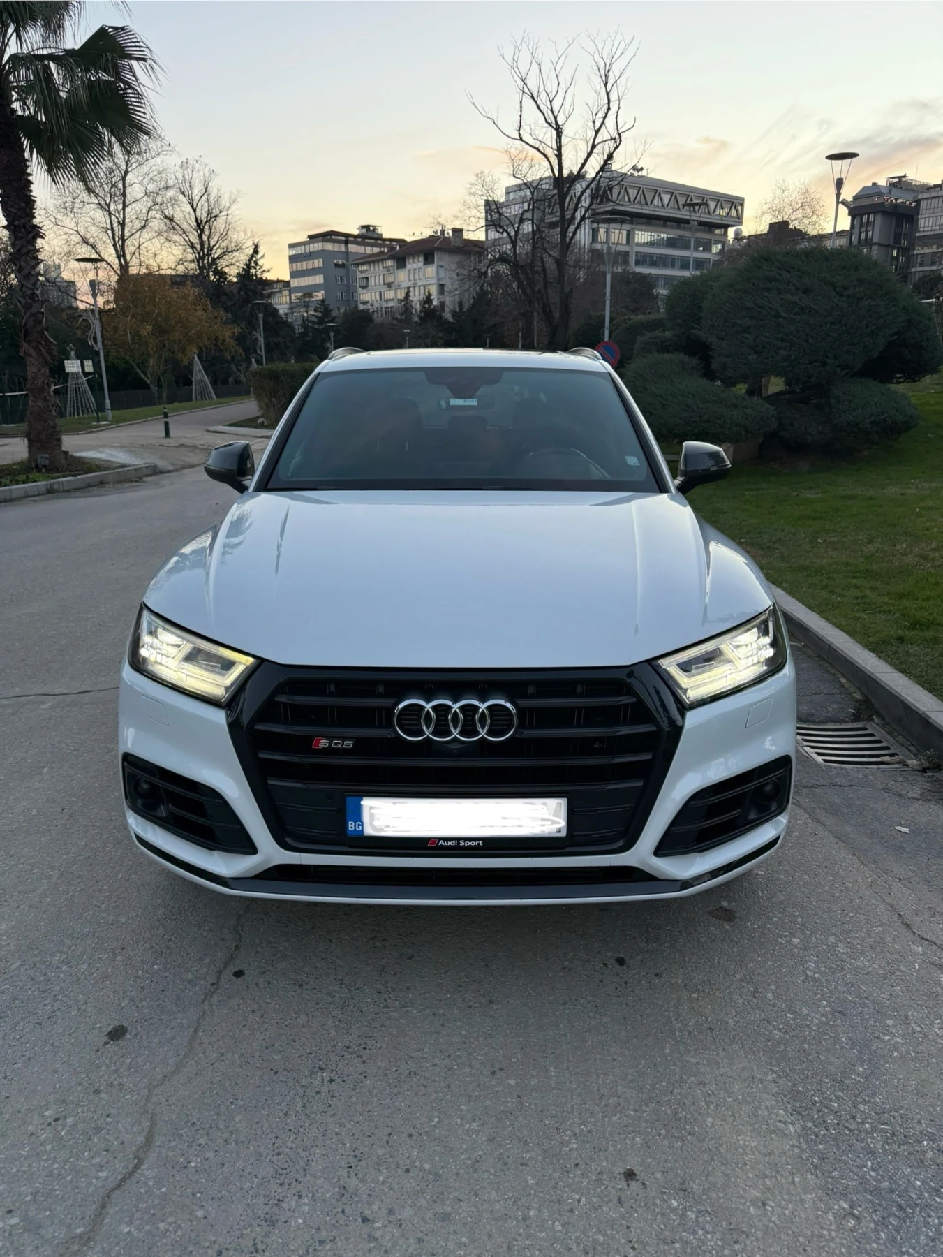 Audi SQ5 21 // Head up// Keyless//360//Carbon/Ад. Окачване - изображение 5
