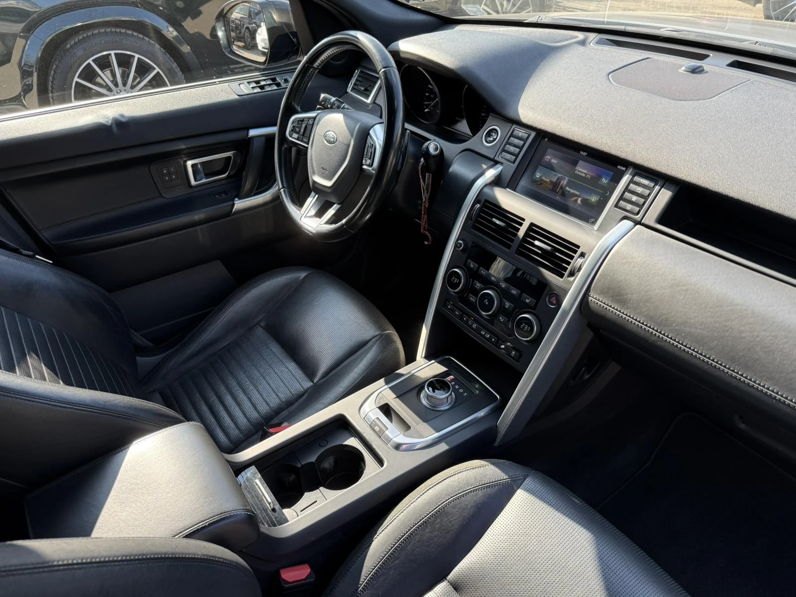 Land Rover Discovery Sport HSE Luxury 2.0 d | Mobile.bg — изображение 12
