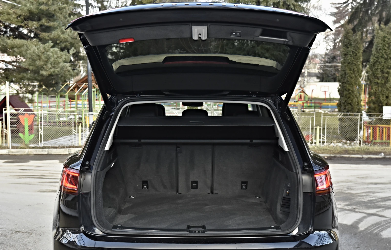 VW Touareg 3.0TDI/Camera/Panorama/Distronic/Keyless/Matrix | Mobile.bg   17