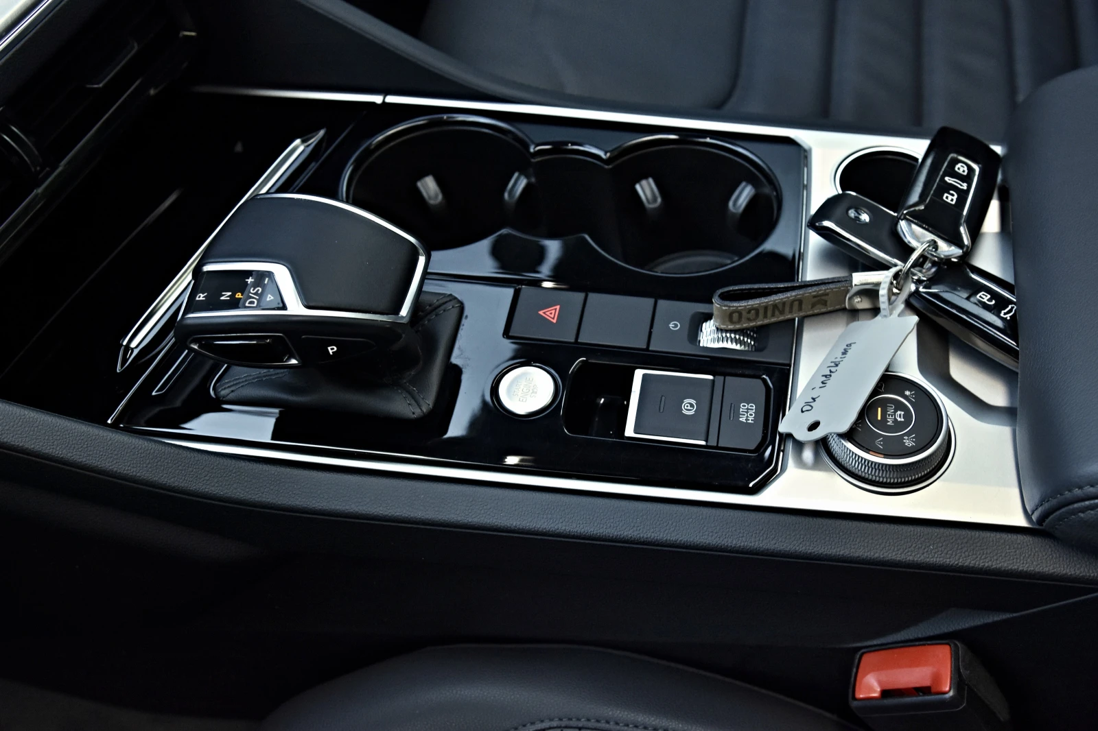 VW Touareg 3.0TDI/Camera/Panorama/Distronic/Keyless/Matrix | Mobile.bg   11