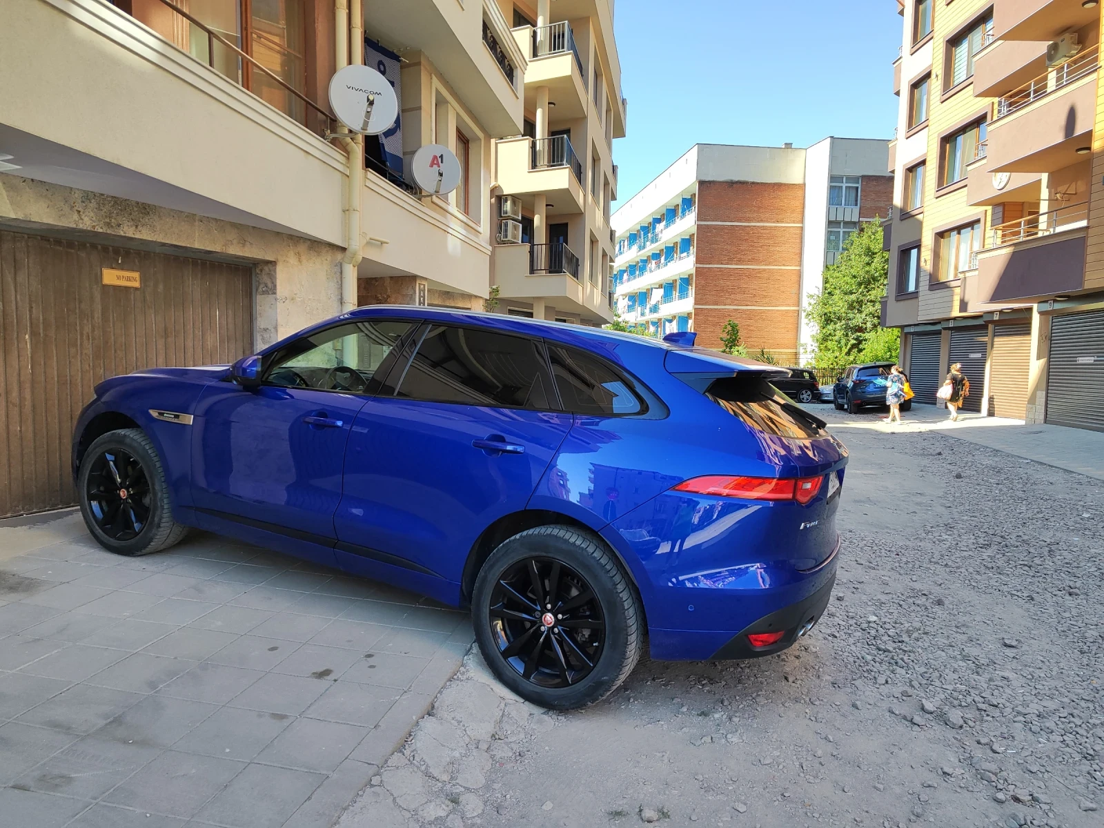 Jaguar F-PACE  - изображение 3