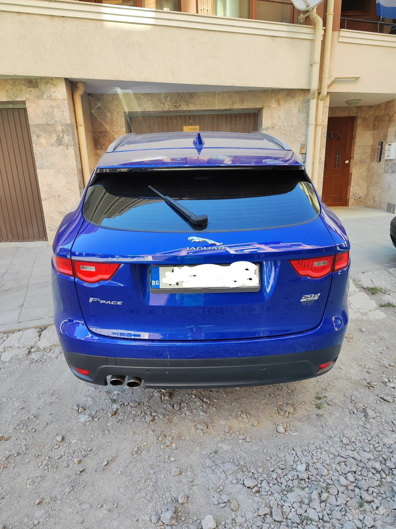 Jaguar F-PACE  - изображение 4