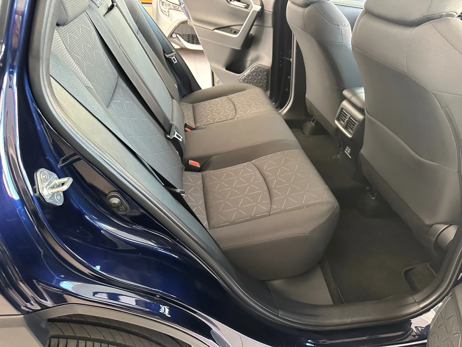 Toyota Rav4 4x4* Бензин - изображение 9