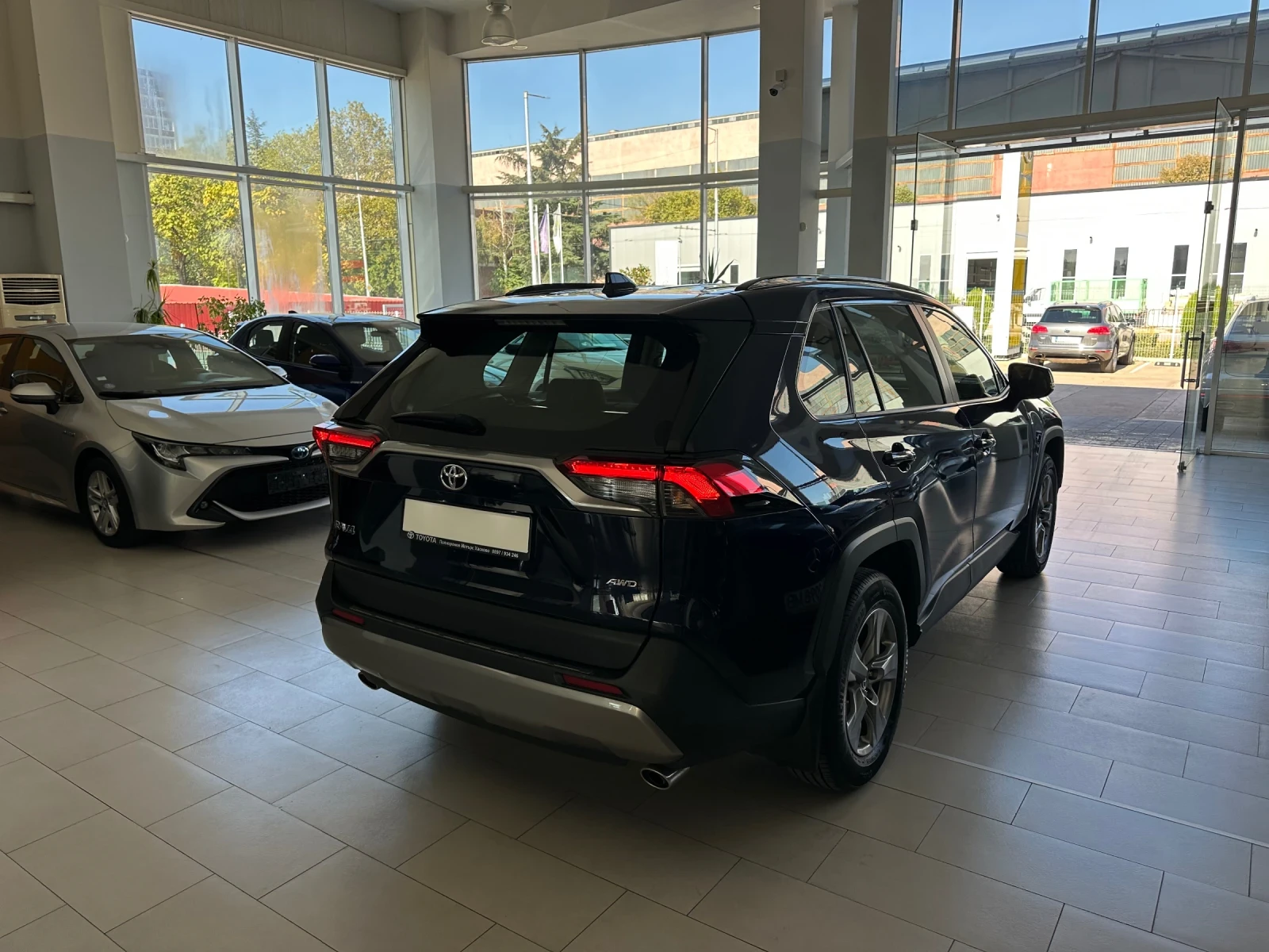 Toyota Rav4 4x4* Бензин - изображение 6