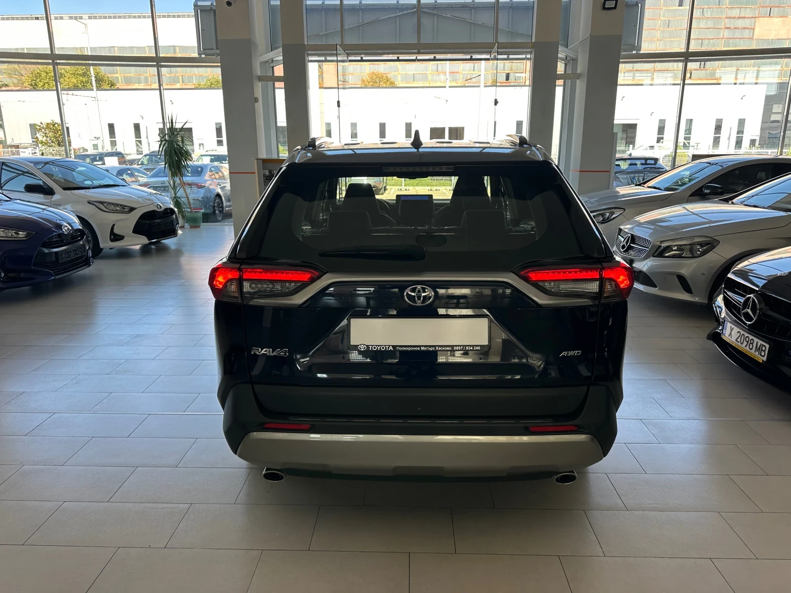 Toyota Rav4 4x4* Бензин - изображение 5