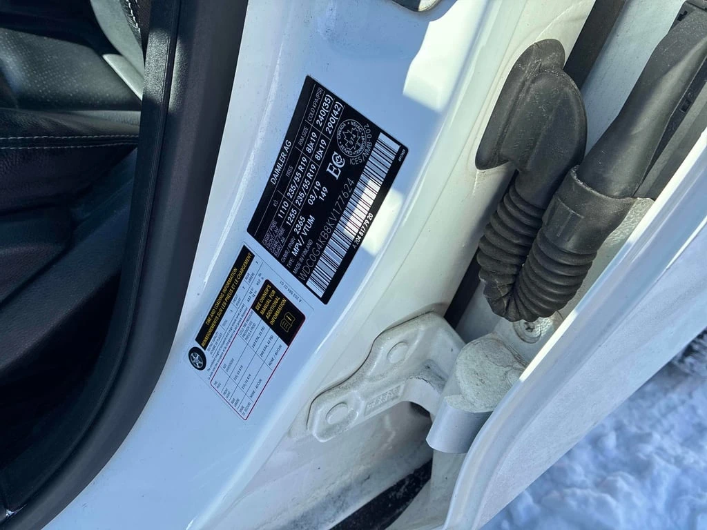 Mercedes-Benz GLC * 300 * CARFAX * БЕЗ ПЪРВОНАЧАЛНА ВНОСКА - изображение 10