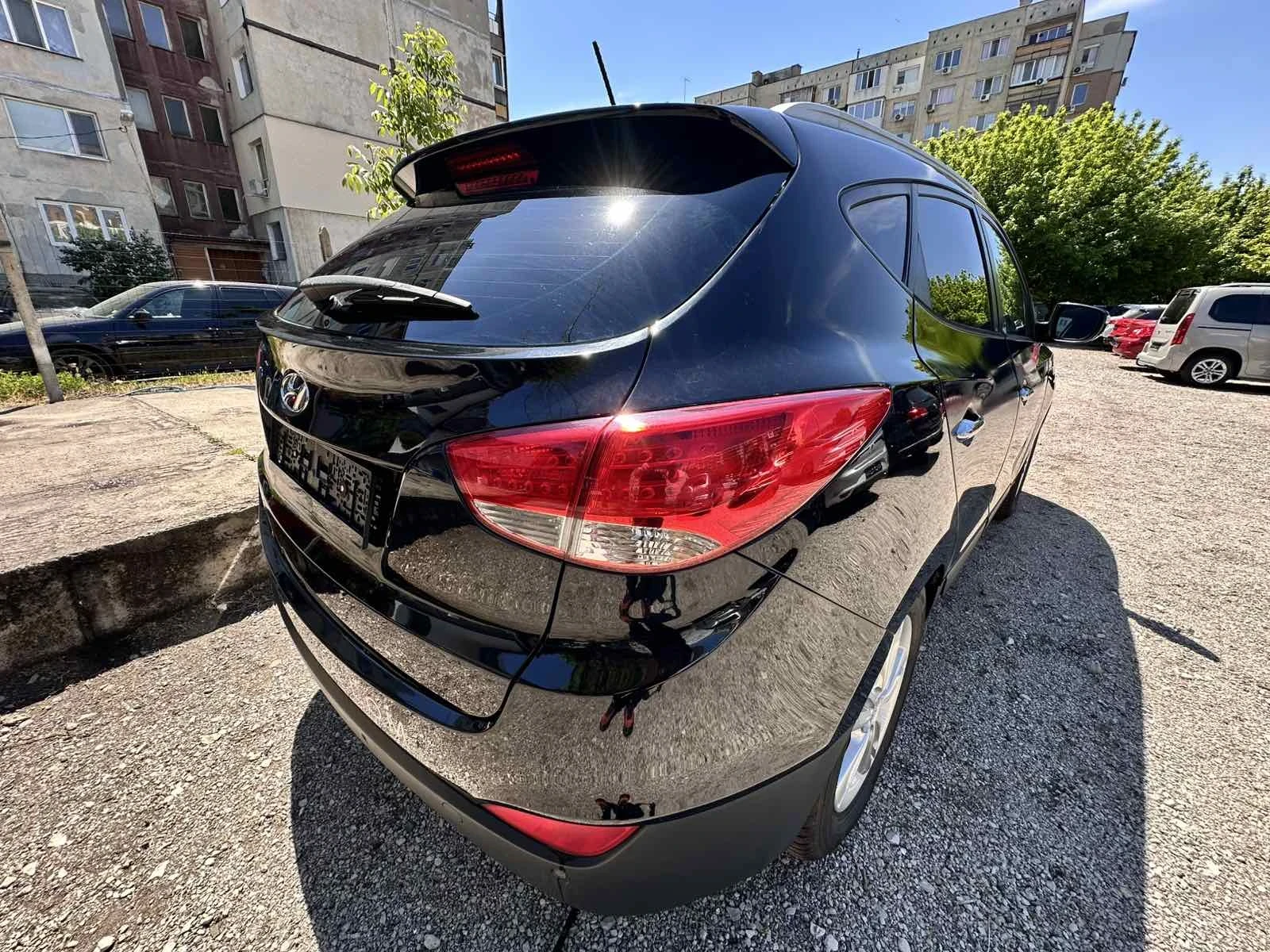 Hyundai IX35 2.0i 163ks.4x4/Швейцария , снимка 8 - Автомобили и джипове - 53807193