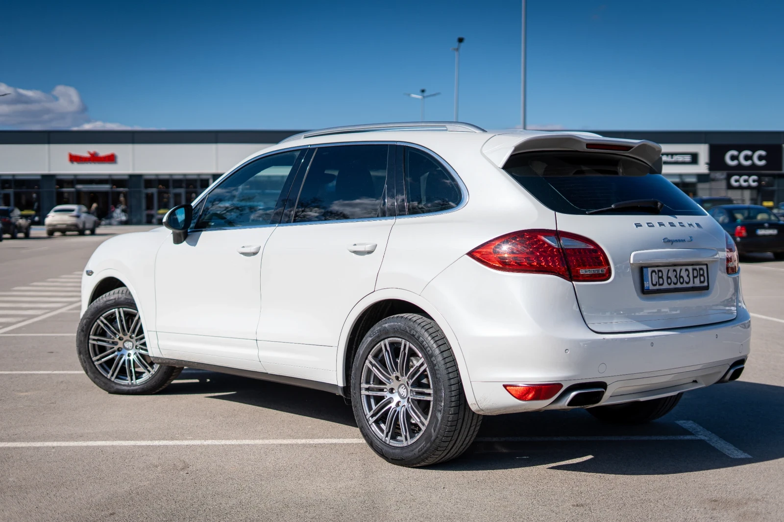 Porsche Cayenne S E-Hybrid 3.0 V6 4x4, снимка 4 - Автомобили и джипове - 53819593