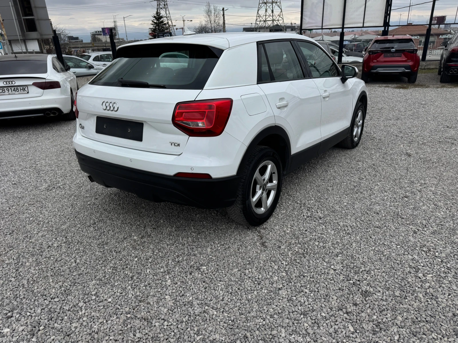 Audi Q2 1.6TDI 116hp* NAVI* ЛИЗИНГ* 5.2018г* ТОП СЪСТОЯНИЕ, снимка 12 - Автомобили и джипове - 53950880