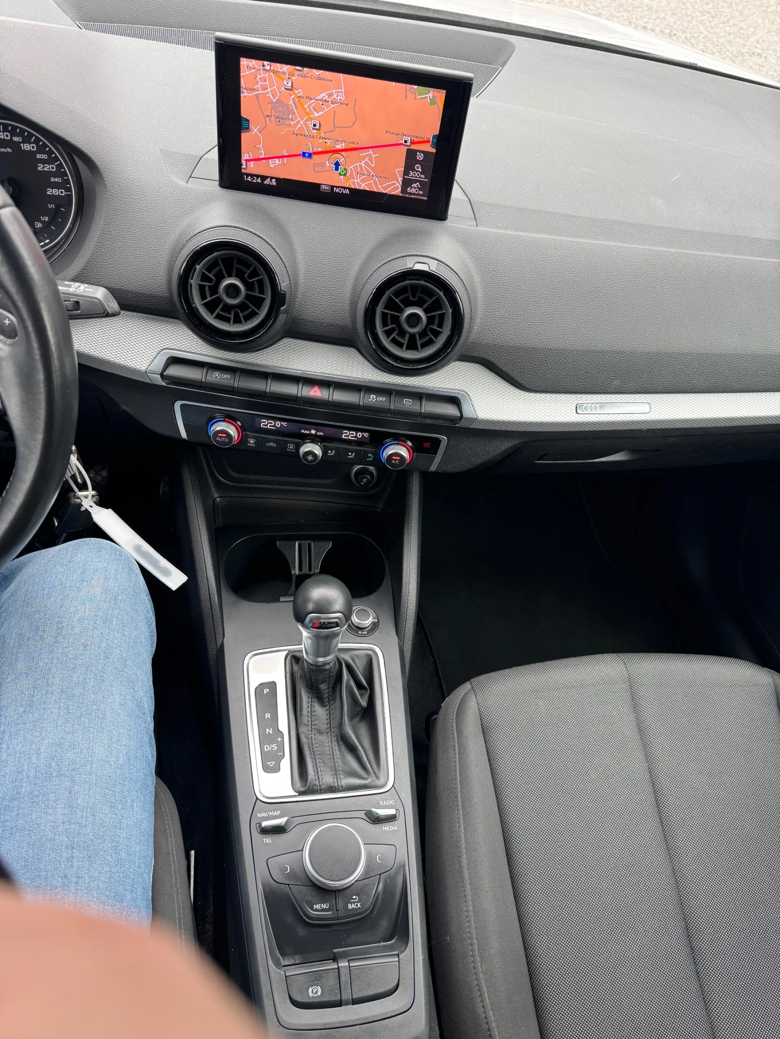 Audi Q2 1.6TDI 116hp* NAVI* ЛИЗИНГ* 5.2018г* ТОП СЪСТОЯНИЕ, снимка 6 - Автомобили и джипове - 53950880