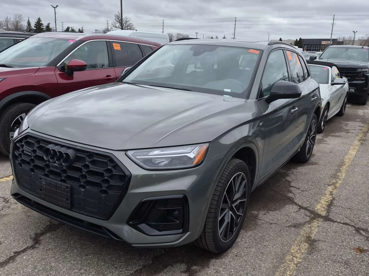 Audi Q5 45TFSI S-Line * Progressiv * CARFAX * Без инцидент