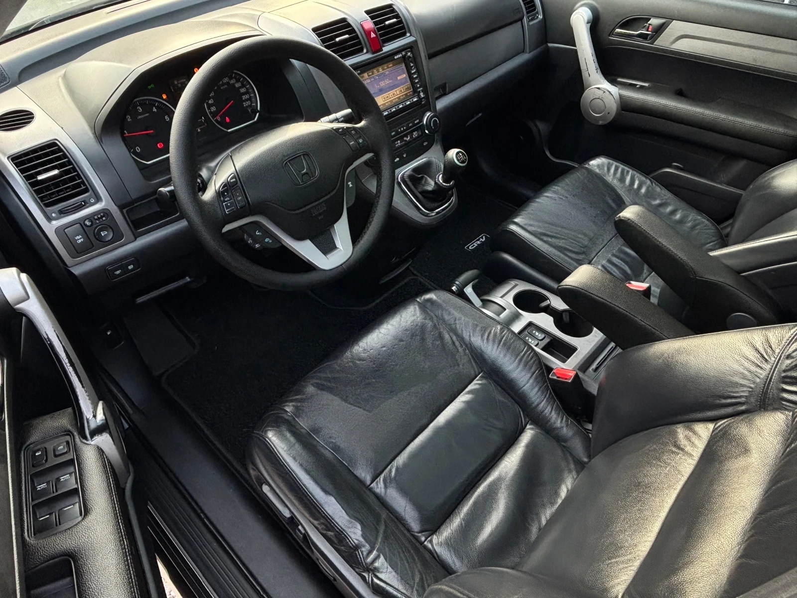 Honda Cr-v 2.2 i-CTDI EXECUTIVE, снимка 8 - Автомобили и джипове - 54496346