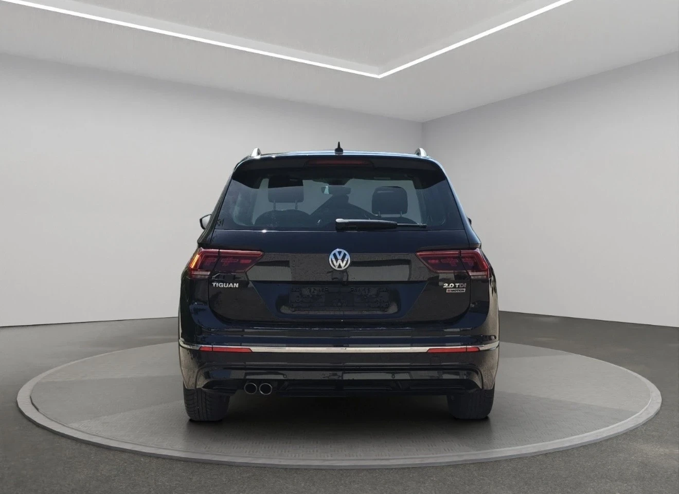 VW Tiguan 2.0TDI* 190* RLINE* 4MOTION* DSG* 360* PANO* , снимка 5 - Автомобили и джипове - 54771658