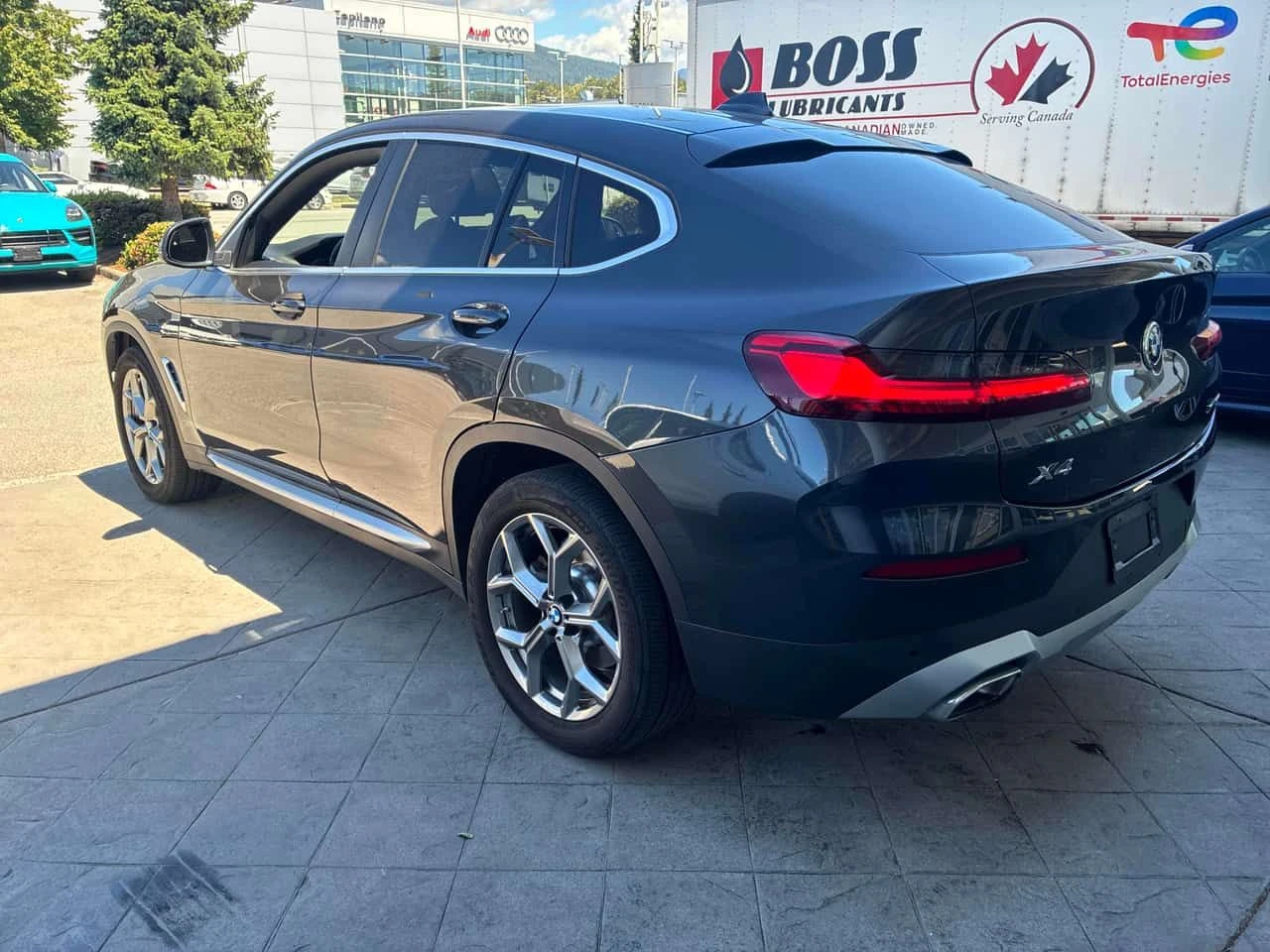 BMW X4 XDRIVE30I/ПОДГРЕВ/ПАНО/CARFAX/КЛИП/ФИНАНСИРАНЕ, снимка 2 - Автомобили и джипове - 54974121