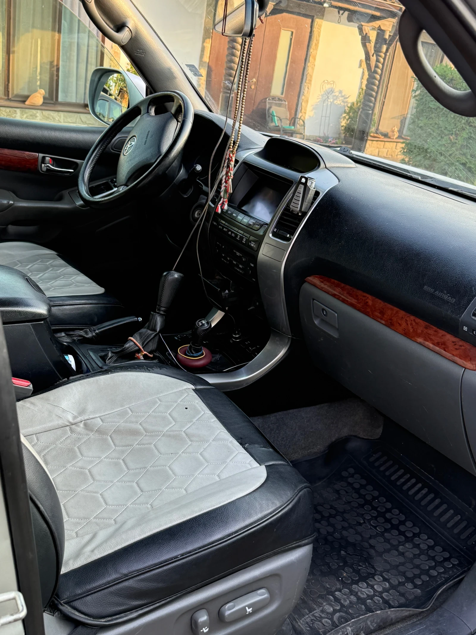 Toyota Land cruiser, снимка 5 - Автомобили и джипове - 55774132