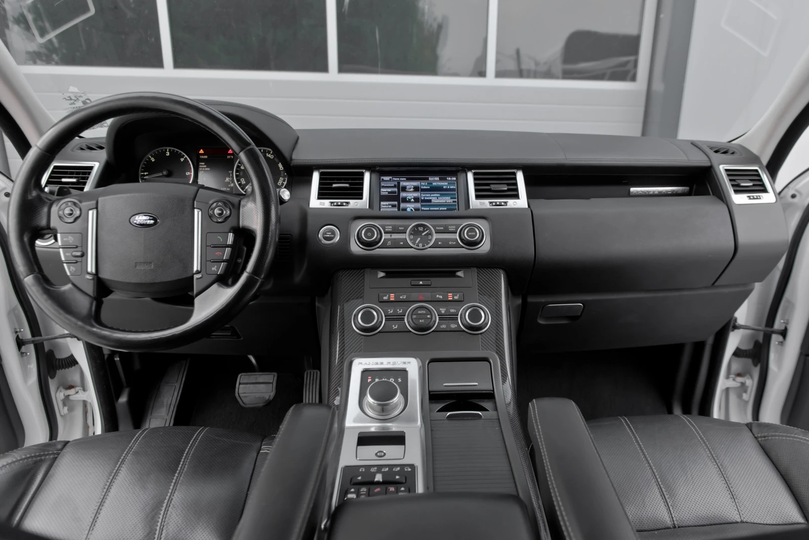 Land Rover Range Rover Sport 3.0D 258кс 2013г, снимка 10 - Автомобили и джипове - 55939627
