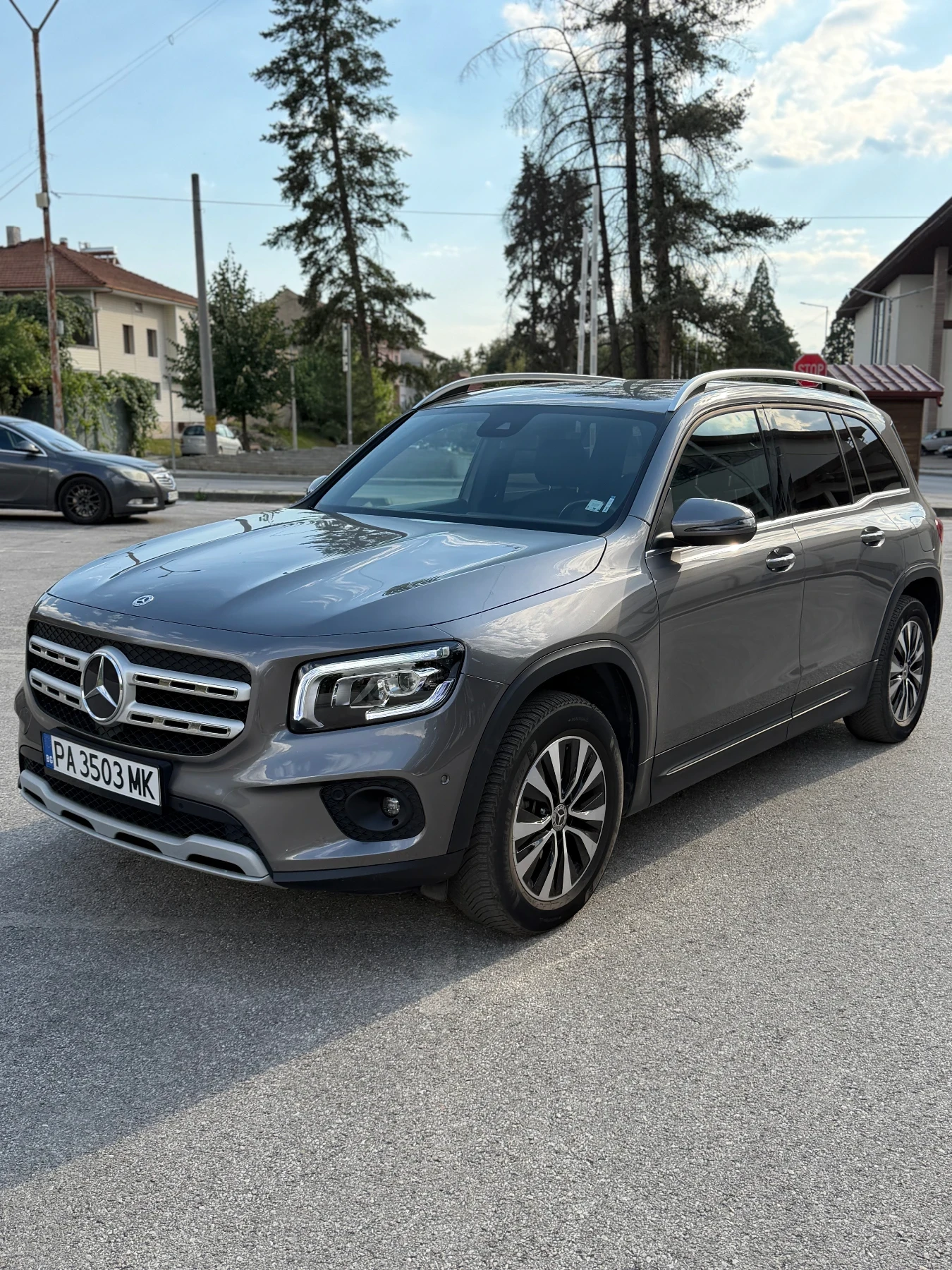 Mercedes-Benz GLB 200d, 4Matic, Масаж, Амбиент, Камера, снимка 4 - Автомобили и джипове - 56155676