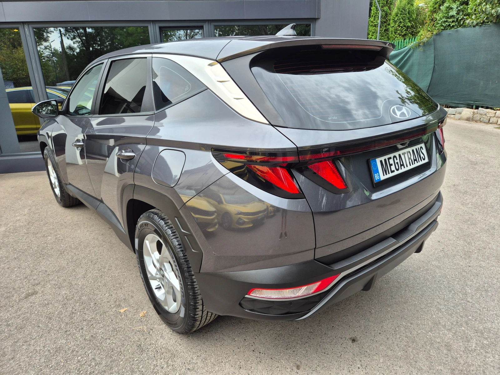 Hyundai Tucson 1.6 T 180 к.с. 4x2 наличен в БГ, снимка 4 - Автомобили и джипове - 56164680