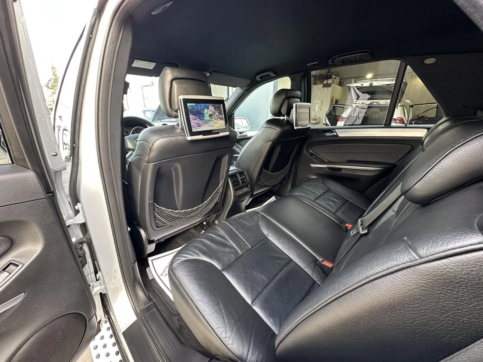 Mercedes-Benz ML 320, снимка 12 - Автомобили и джипове - 56635450