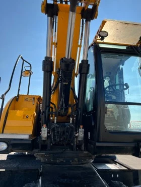 Багер JCB JS 175W+, снимка 6