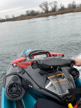 Джет Bombardier Sea Doo 230 Wake Pro, снимка 12 - Воден транспорт - 49504331