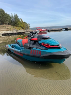 Джет Bombardier Sea Doo 230 Wake Pro, снимка 2 - Воден транспорт - 49504331