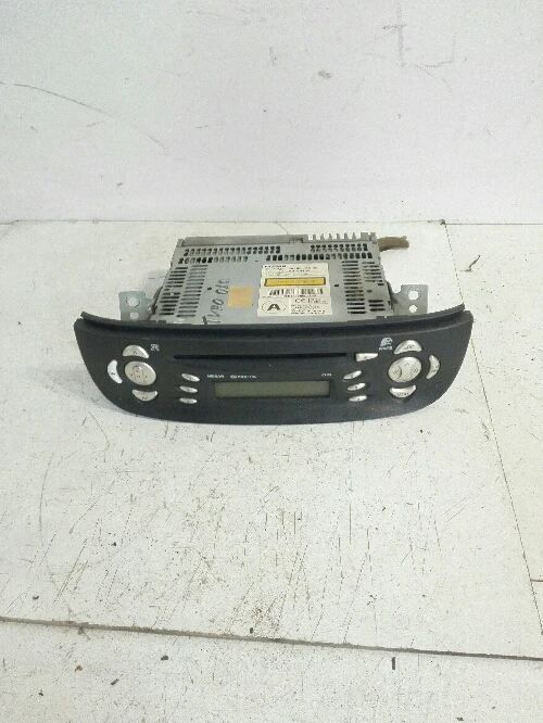 Касетофон Нисан Алмера Тино