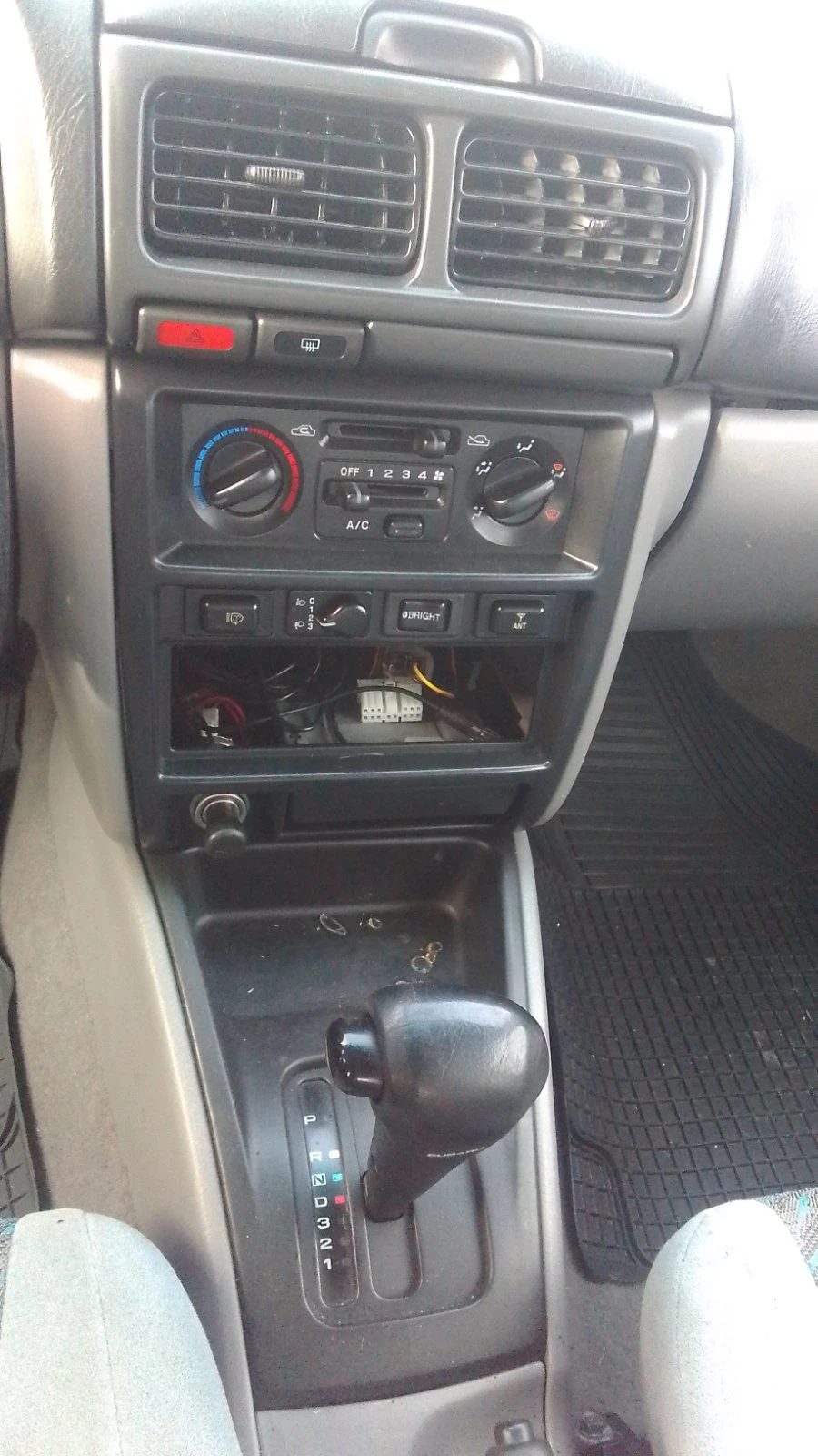 ����� ������ �������� 1997-2002�. Subaru Forester Typ SF ������ 2000���, 90kW, 122kc | Mobile.bg � ����������� 8