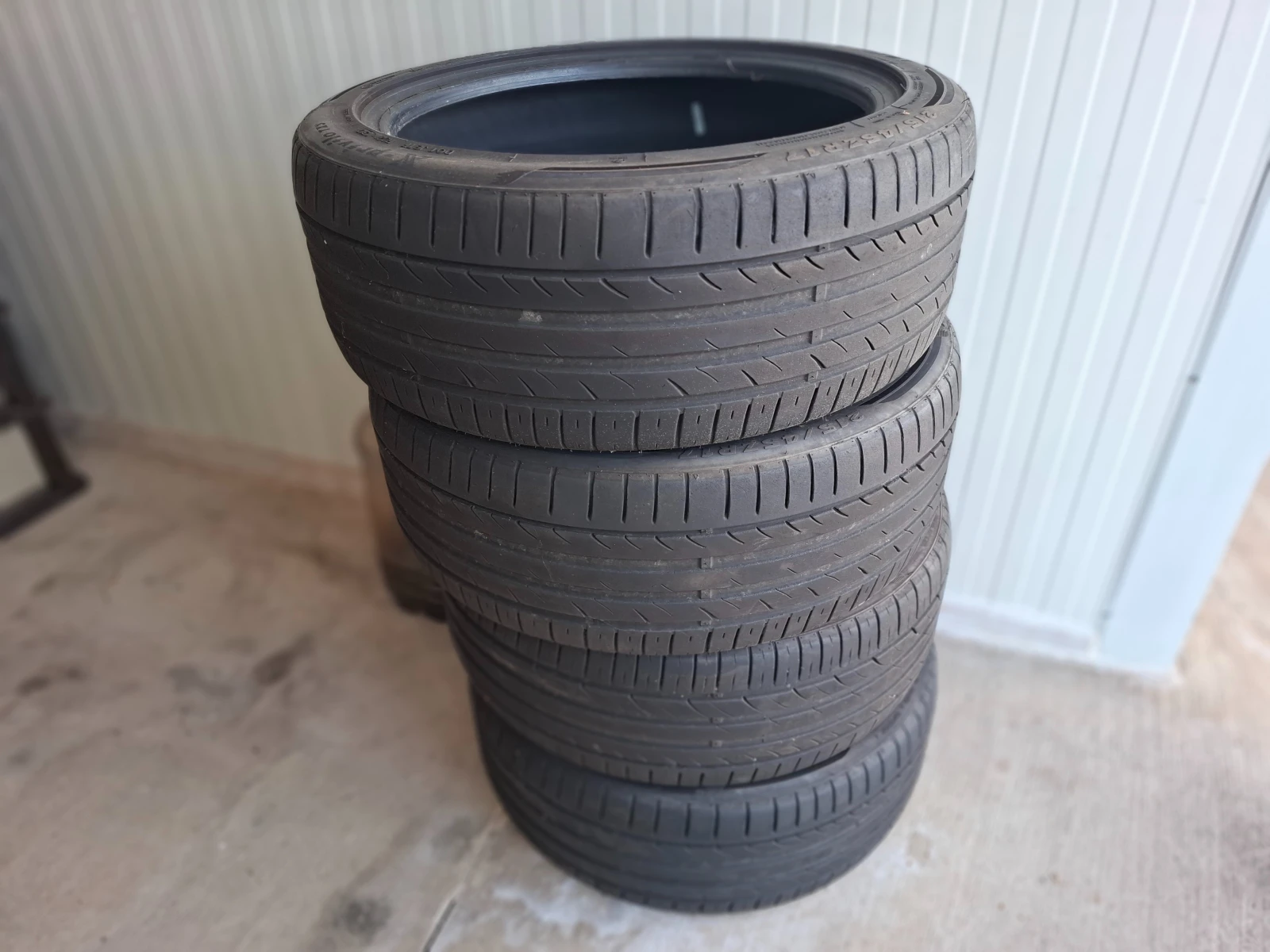 Гуми Летни 215/45R17