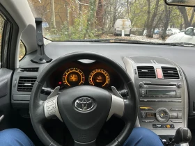 Toyota Auris, снимка 6