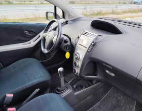 Toyota Yaris 1.0i 70ks - 5699 лв. / 2913.85 € - 45543087 8